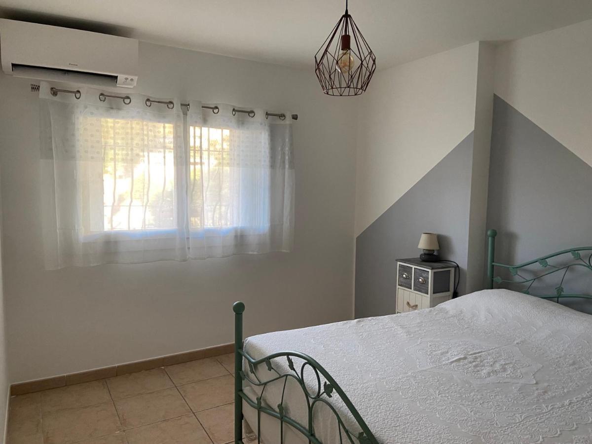 Tres Bel Appartement Entier Proche De La Mer 2 Chambres 1 Salon วาลูริส ภายนอก รูปภาพ