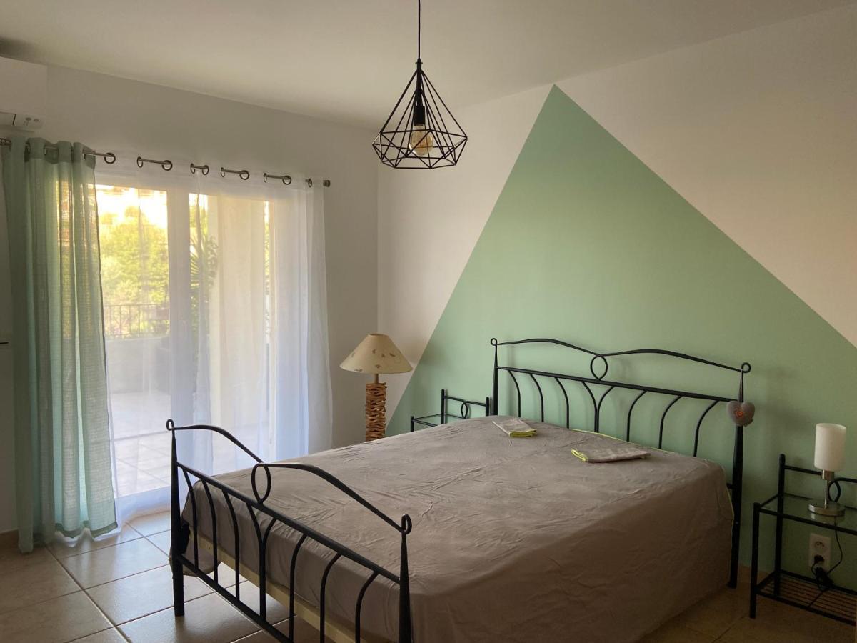 Tres Bel Appartement Entier Proche De La Mer 2 Chambres 1 Salon วาลูริส ภายนอก รูปภาพ
