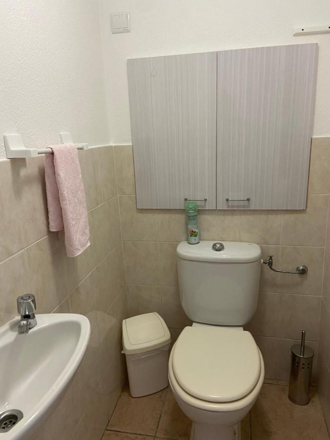 Tres Bel Appartement Entier Proche De La Mer 2 Chambres 1 Salon วาลูริส ภายนอก รูปภาพ